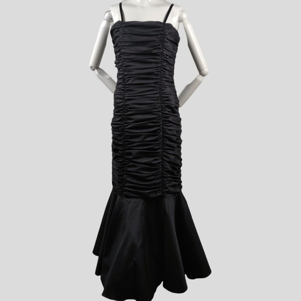 Vintage 1980s Black Ruched Fishtail Evening Gown Floor Length Mermaid